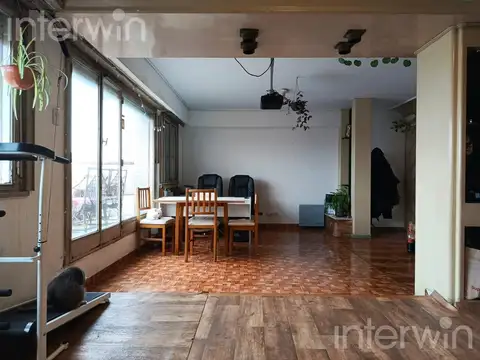 Departamento 3 ambientes con 2 baños