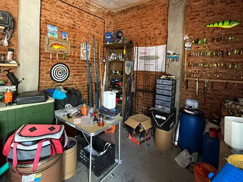 Avenida Lisandro De La Torre 200