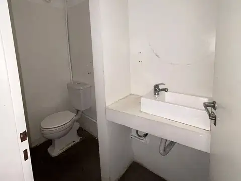 Avenida Lisandro De La Torre 200