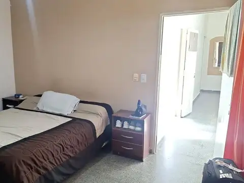 Depto Tipo Casa 4 ambientes con 2 baños