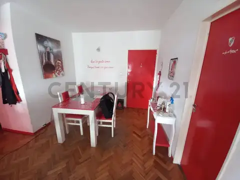 VENTA DEPARTAMENTO AMPLIO 2 AMBIENTES LINIERS CABA