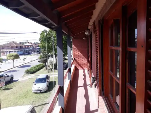 En venta PH 3 ambientes con patio y balcon vereda de sol