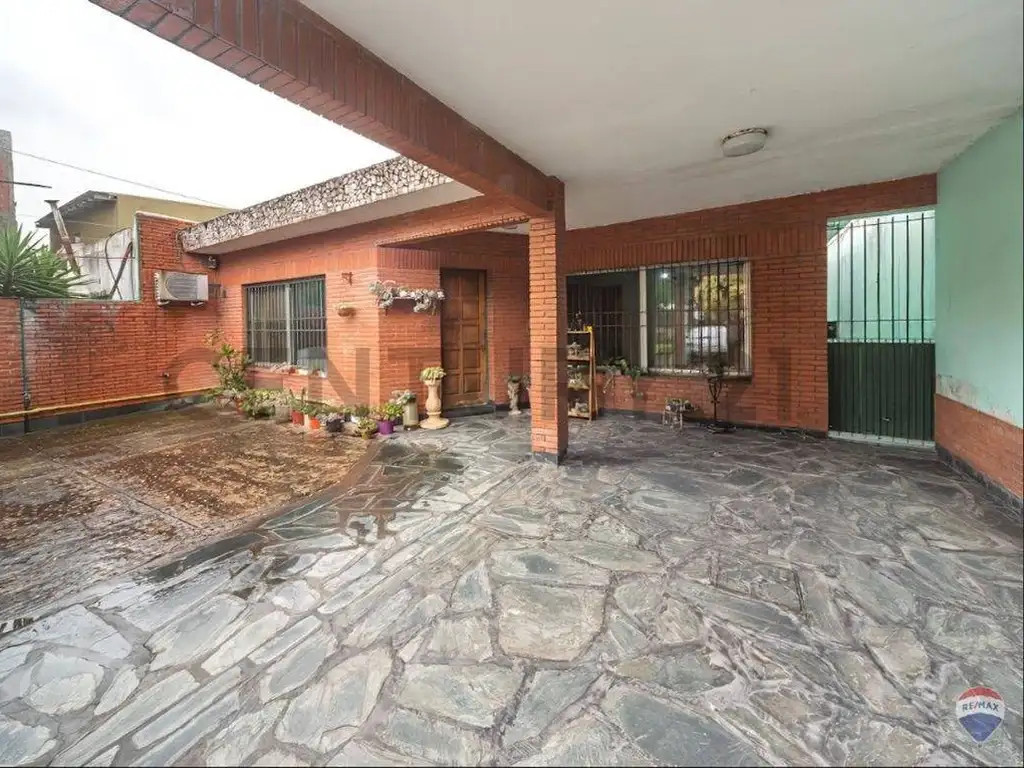 Martin Garcia 1400, Piso 0