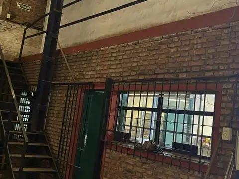 Galpón en  San Isidro
