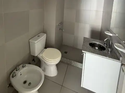 Departamento en Alquiler al Este