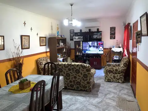 Casa en Venta en José Clemente Paz, USD 130.000