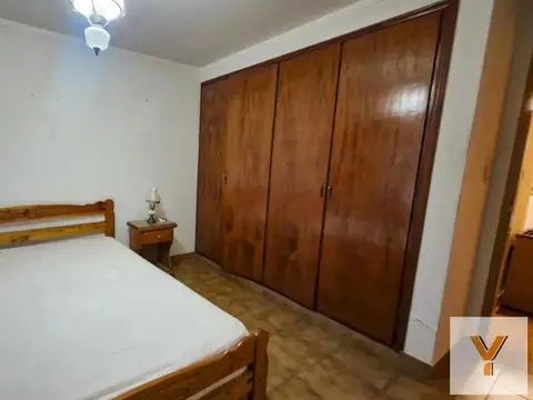 Casa 2 ambientes con 1 baño
