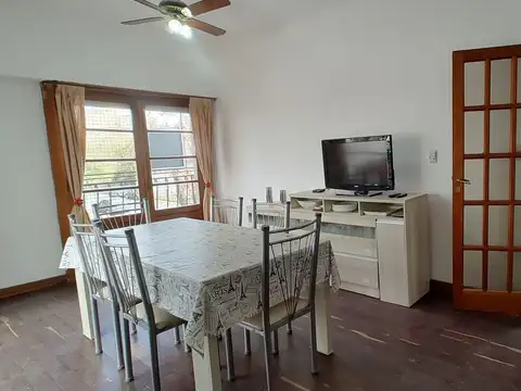 Depto Tipo Casa 4 ambientes con 1 baño