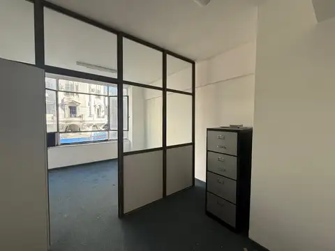 Oficina en Venta 50 años
