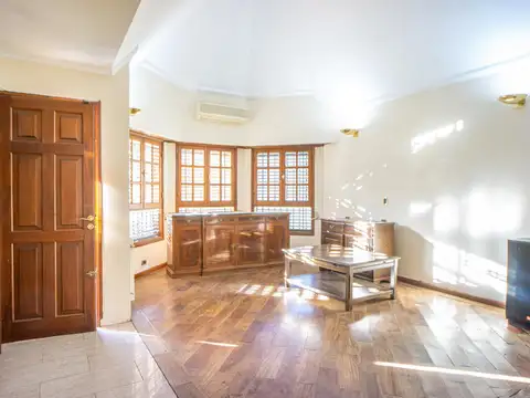 Casa en Venta en Barrio España y Hospitales, USD 220.000