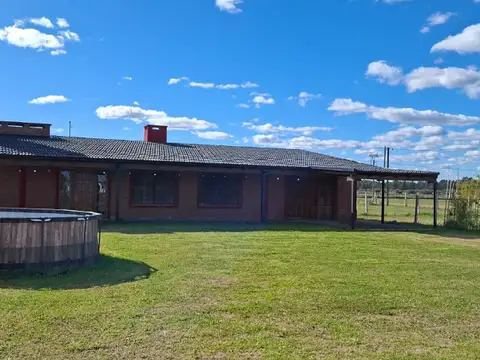 Casa en Venta con 1 cochera