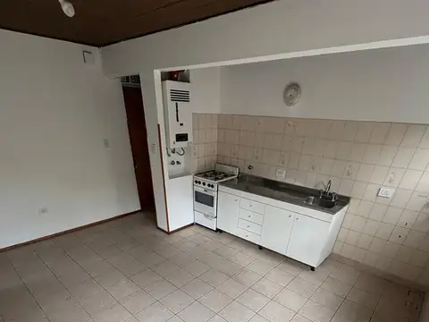 Departamento 3 ambientes con 1 baño
