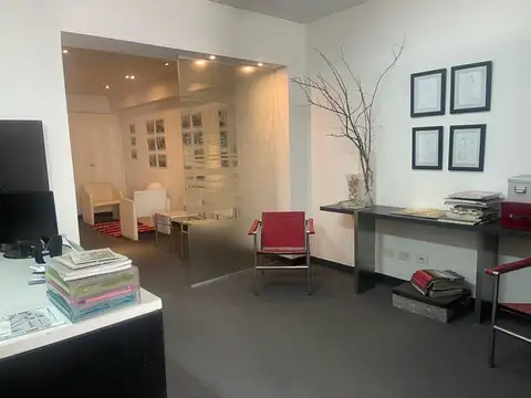 ESTUDIO CON 3 OFICINAS Y RECEPCIÓN PARAGUAY 1300