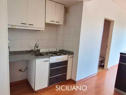 Departamento en Alquiler en Boedo, $ 530.000