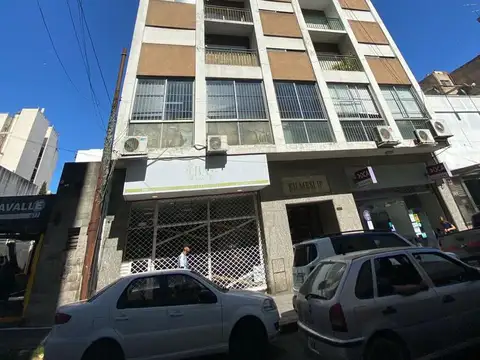 Departamento 2 ambientes en alquiler en Quilmes Centro
