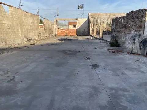 Terreno en Alquiler 30  mts Frente