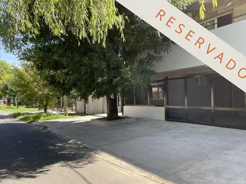 Venta de Departamento monoambiente en condominio de Villa Morra Pilar centro