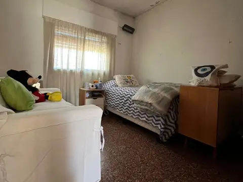 Depto Tipo Casa en Venta 70 años