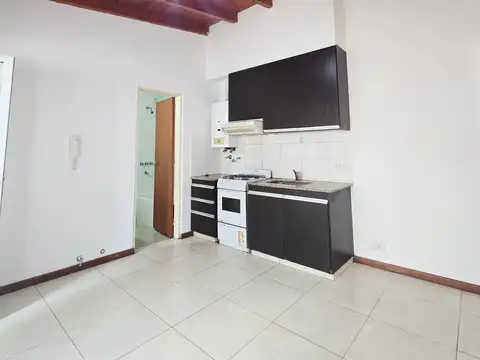 Vera Mujica 900, Piso 1