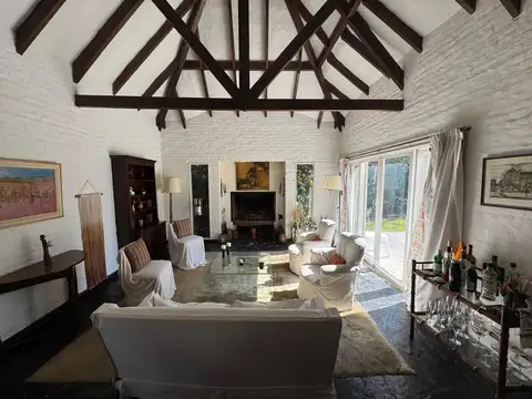 Casa en Alquiler en Golf Club Argentino, USD 1.500