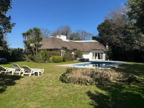 Casa en Alquiler en el Golf Club Argentino - Ruta 8 km 41.5