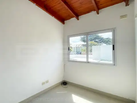 Depto Tipo Casa en Venta 15 años
