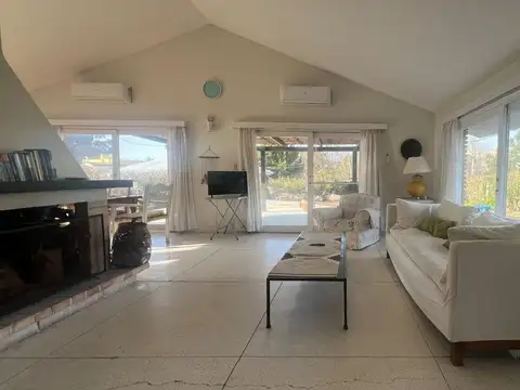 Casa en Alquiler 61 años