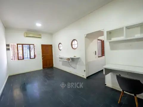 Depto Tipo Casa 3 ambientes con 2 baños