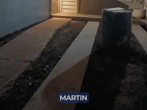 Casa en venta de 2 dormitorios c/ cochera en Bella Vista
