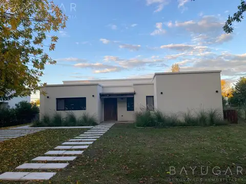 Casa en Venta de 3 dormitorios