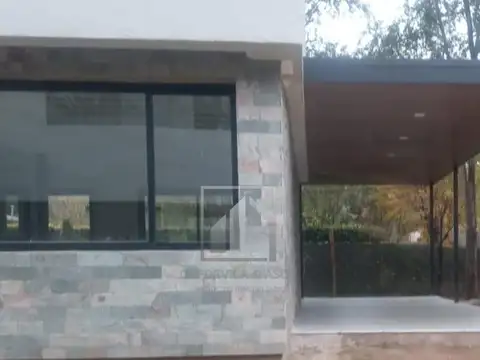 Casa en Venta en Villa Rivera Indarte, USD 250.000