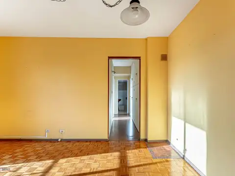 Departamento en Venta en Coghlan, USD 120.000
