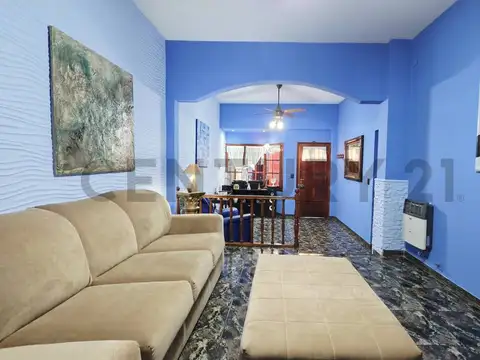 VENTA CASA 5 AMB PARRILA/COCHERA/PATIO APTA CREDITO PERMUTA