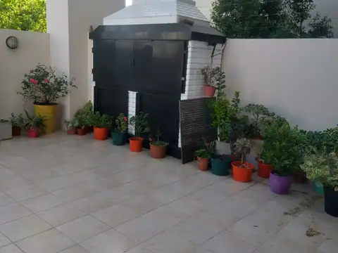 Departamento en Venta en Monte Castro, USD 160.000