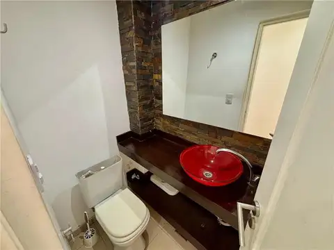 Depto Tipo Casa en Alquiler en Banfield, $ 1.600.000