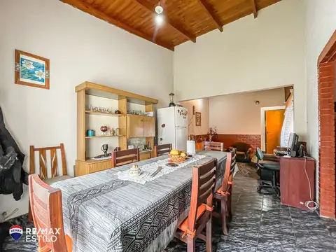 Casa 3 ambientes con 1 baño