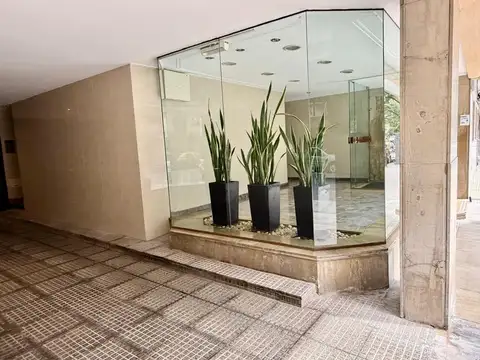 Teniente General Eustoquio Frías 500