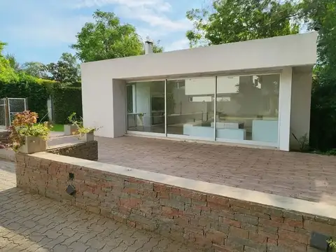 Casa en Venta en City Bell, USD 159.500