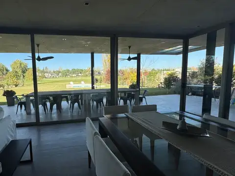 Casa en Venta en Luján de Cuyo, USD 950.000