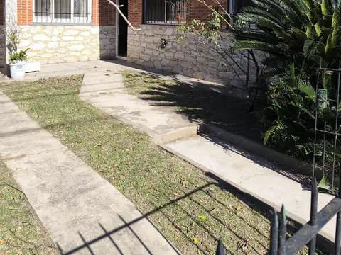 Casa en Venta en Berazategui, USD 85.000