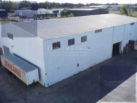 Galpón Nave Industrial en alquiler en Parque Del Oeste