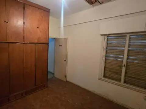 PH 3 ambientes con terraza propia a reciclar