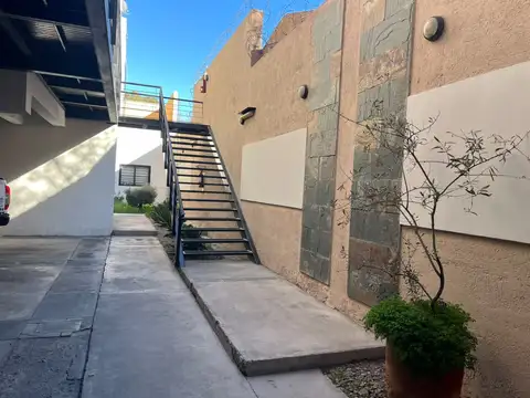Departamento en Alquiler en Godoy Cruz, $ 850.000