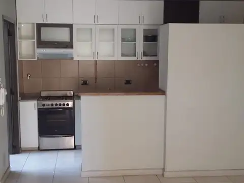 HERMOSO DEPARTAMENTO EN ALQUILER EN GODOY CRUZ