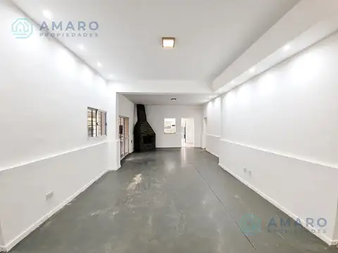 · Venta · Casa · 3 Dormitorios · Parque · Piscina · Galería · Garita 12 · Funes