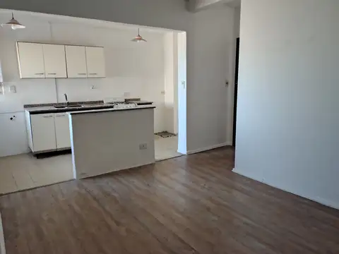 Departamento en Alquiler 32 años