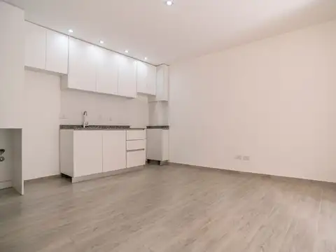 Depto Tipo Casa en Venta en Bernal, USD 63.000