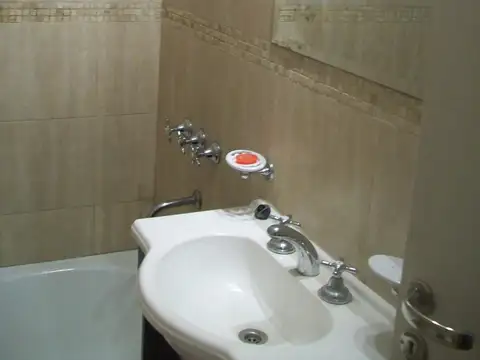 Departamento en Alquiler de Monoambiente