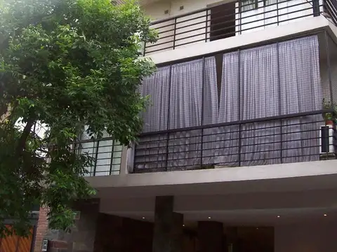 Franklin D Roosevelt 3400, Piso 1°