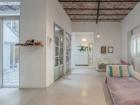 Casa en venta 4 amb. con terraza en Villa Crespo